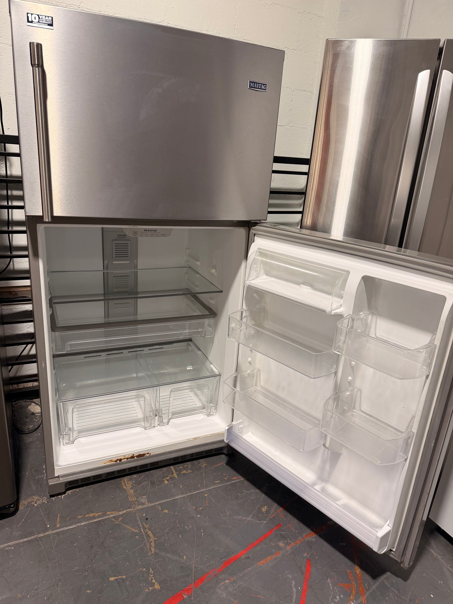 Maytag - 21 Cu. Ft. Wide Top Freezer Refrigerator with EvenAir Cooling Tower and BrightSeries LED Lighting - Stainless Steel
