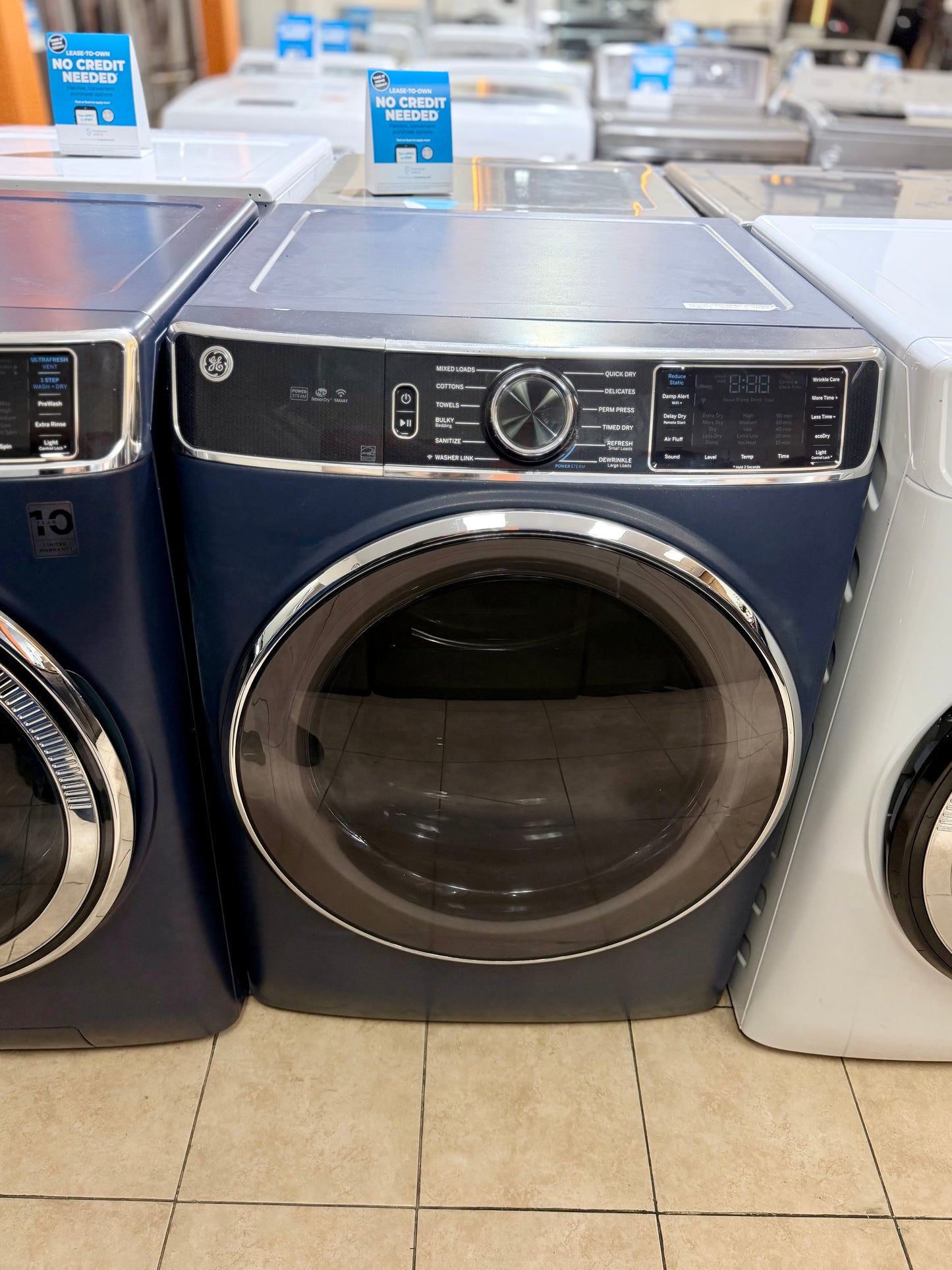 GE 7.8 cu. ft. Smart Gas Dryer