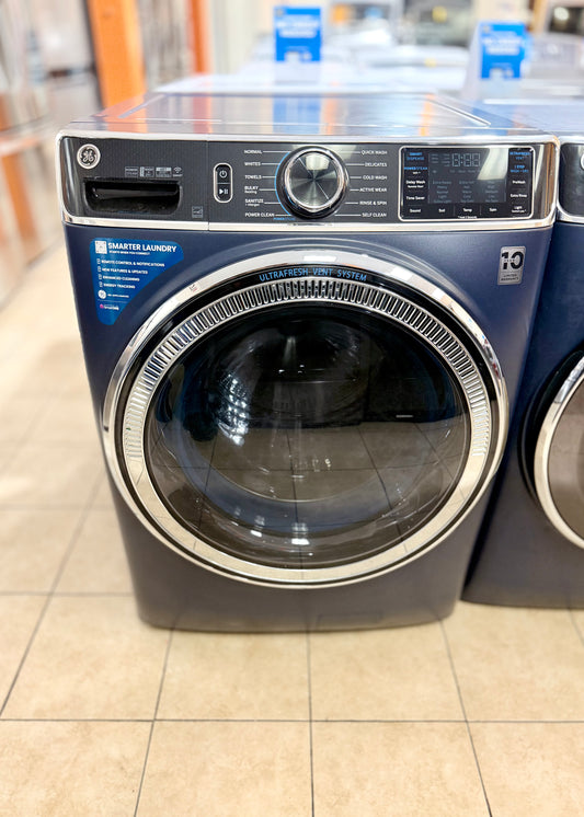 GE SmartDispense™ & Steam Washer