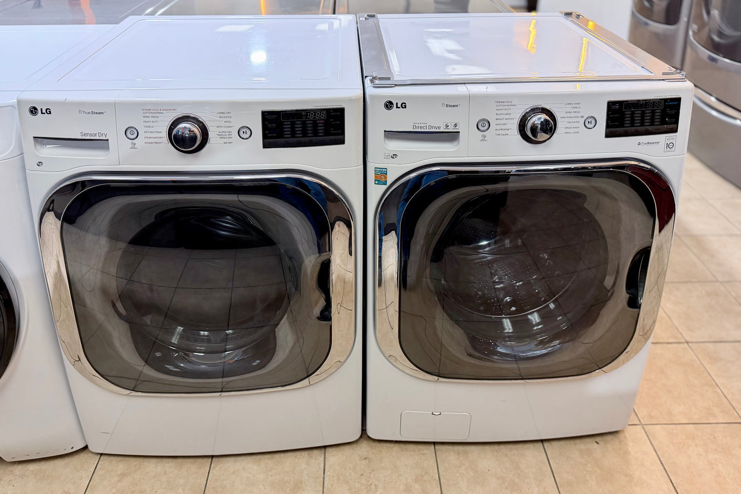 LG 5.1 cu. ft. Washer & 9.0 cu. ft. Dryer Combo