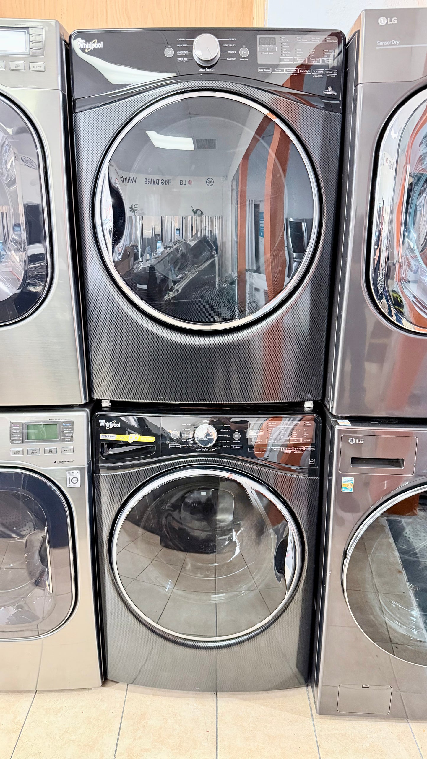 Whirlpool Front-load Landry Set