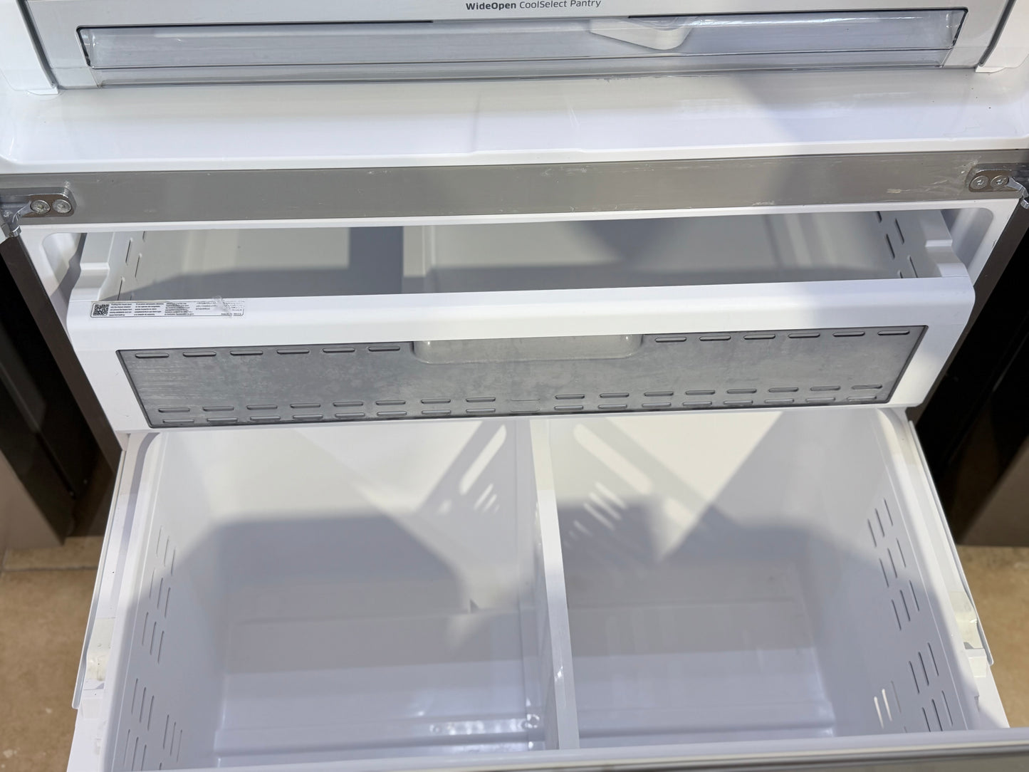 Samsung 28-Cu FT 4 Door Showcase