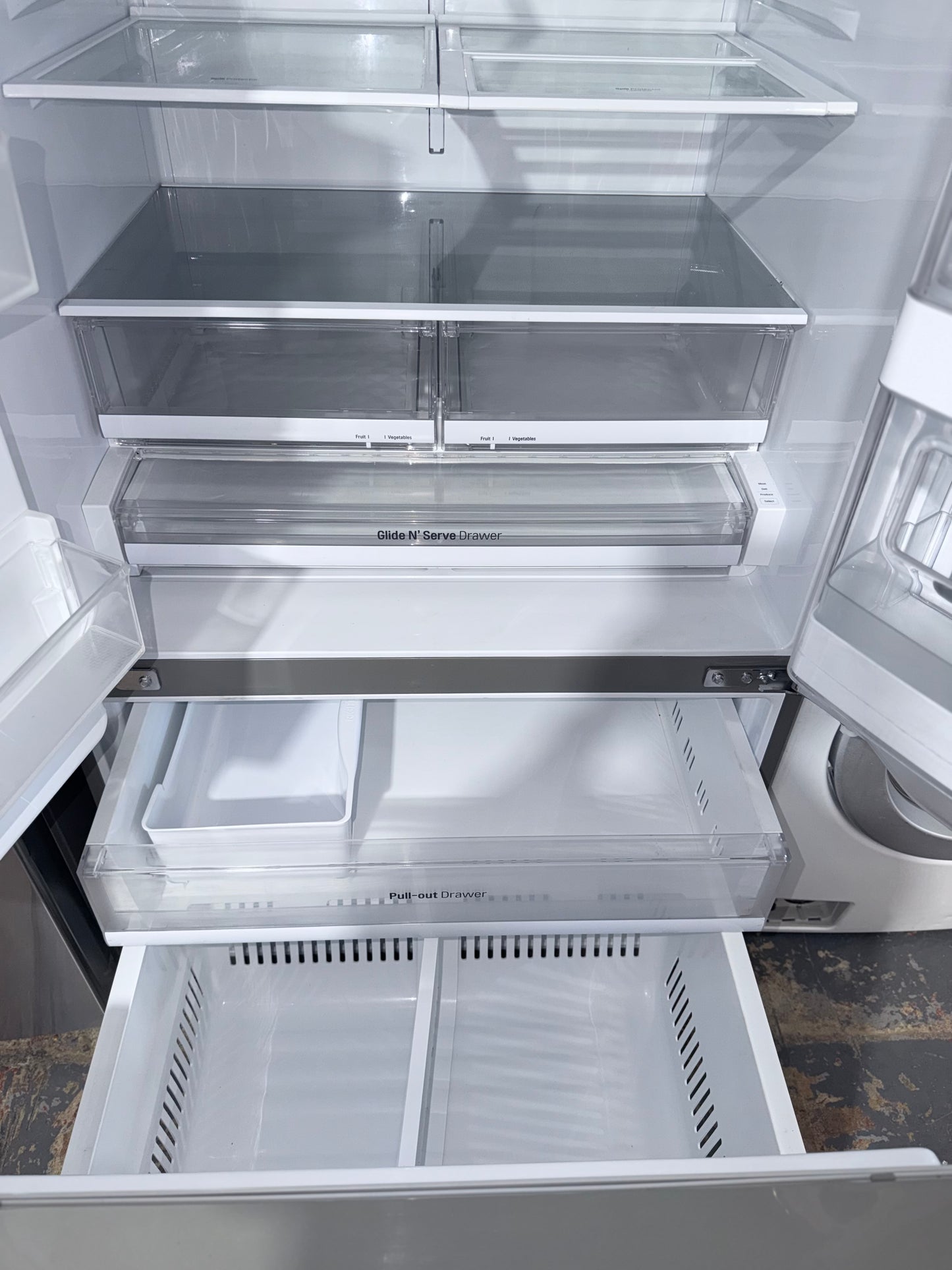 LG LFXS28596S/00 27.5 cu. ft InstaView