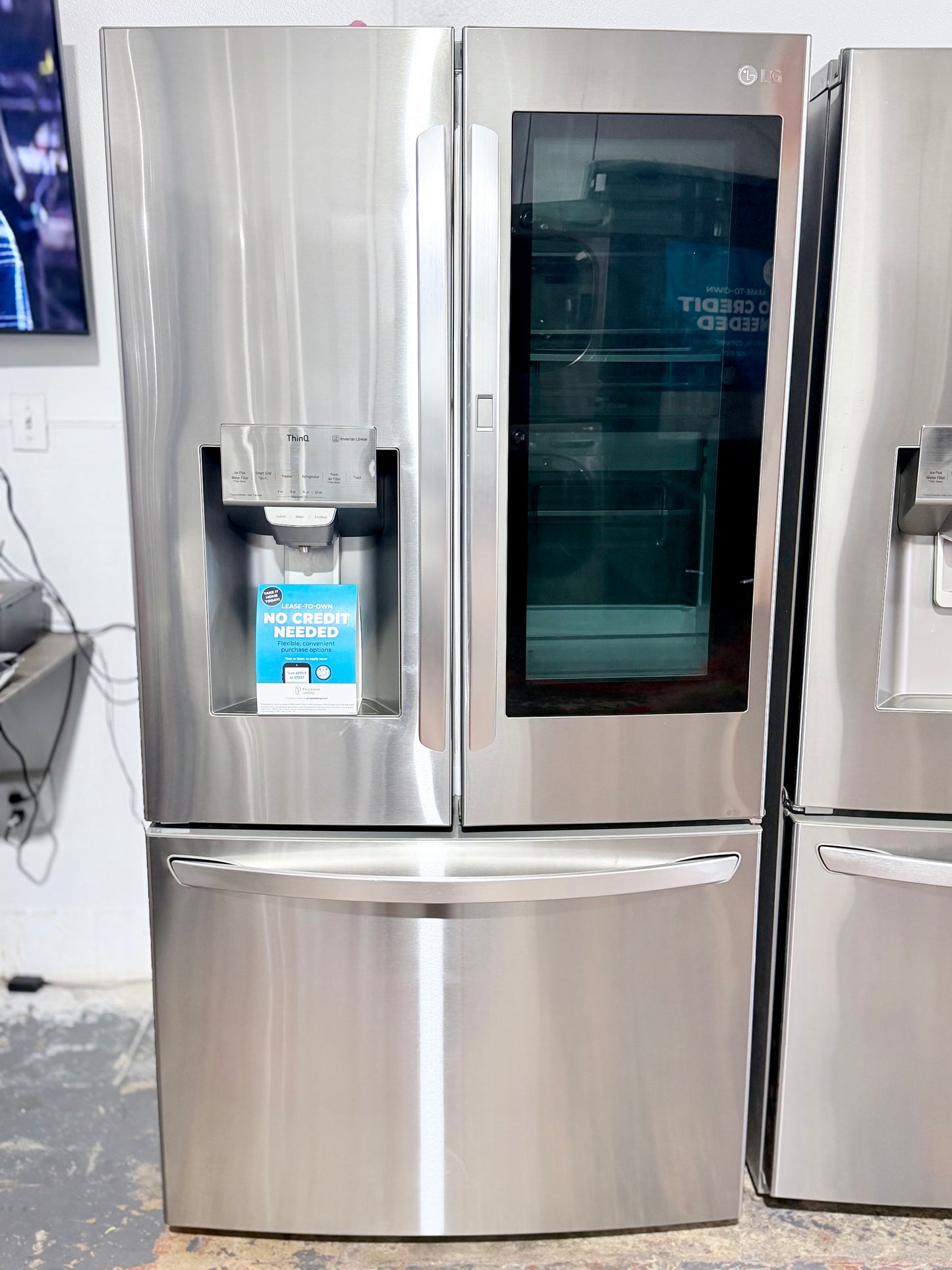 LG 24 cu. ft. Counter-Depth Smart InstaView Refrigerator.