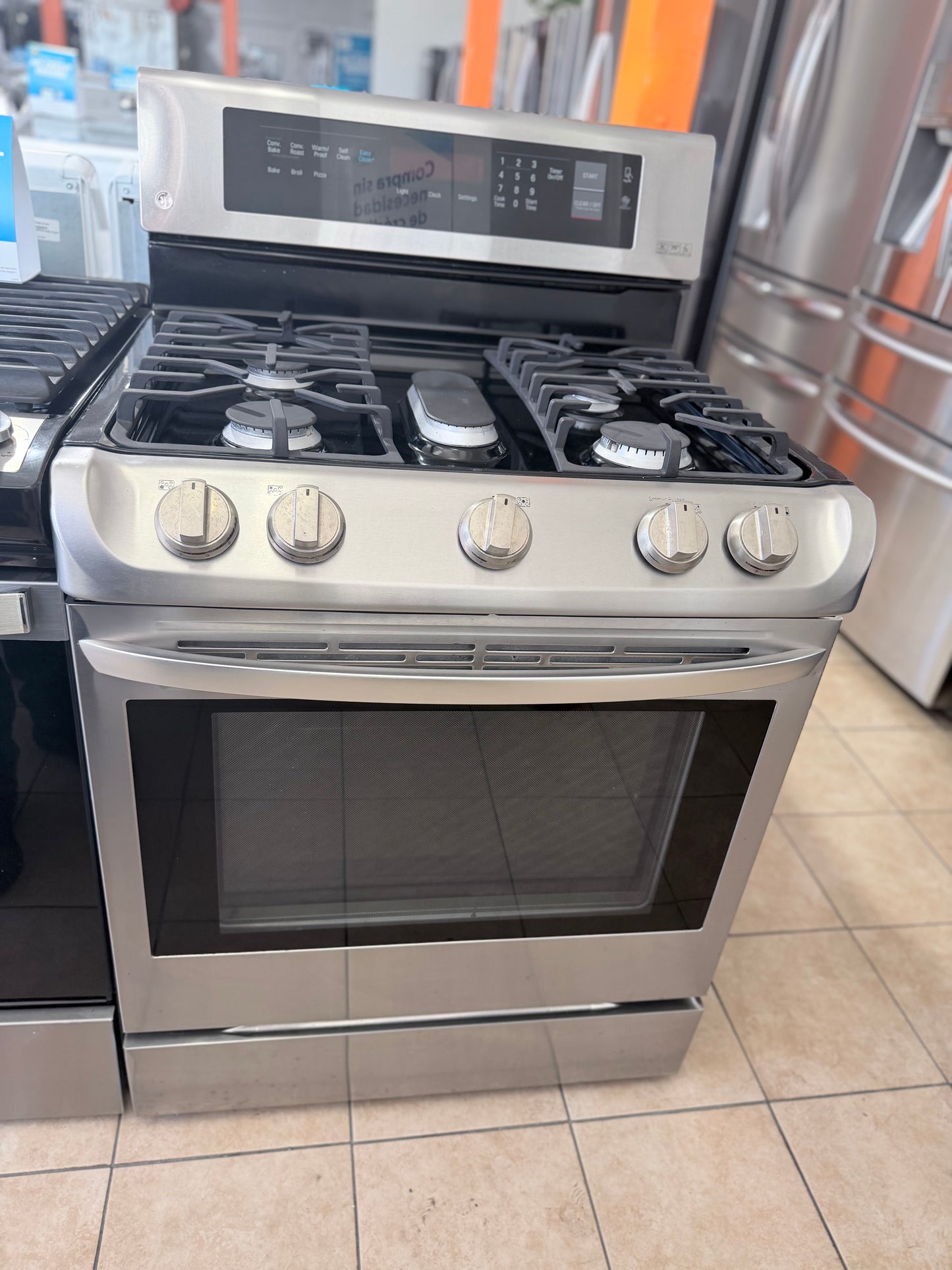 LG 5 BURNER 6.3 cu. ft. Gas Single Oven Range