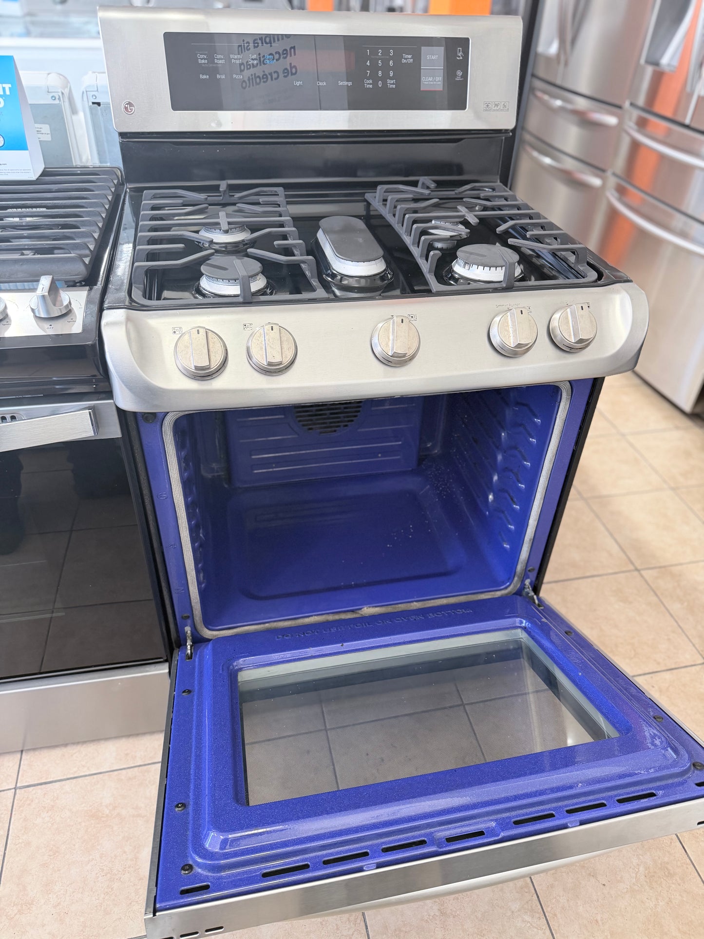 LG 5 BURNER 6.3 cu. ft. Gas Single Oven Range